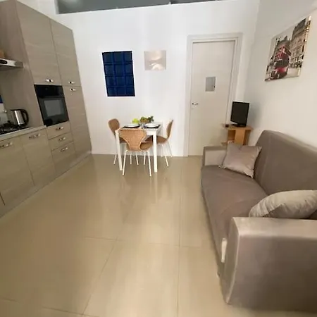 Holiday home Mydomu House *